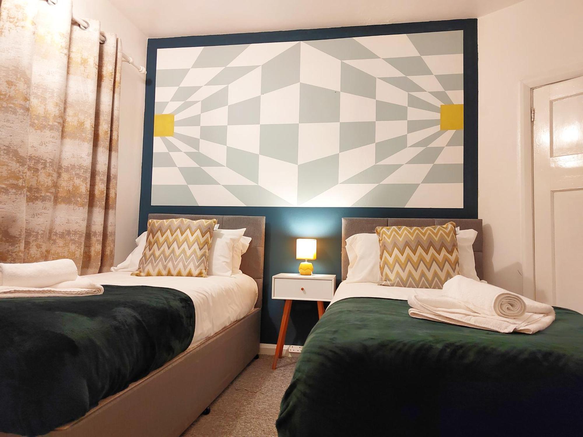 קאמברידג' Epicsa - Corporate & Family Stay In 3 Bedroom House With Garden, Free Parking מראה חיצוני תמונה