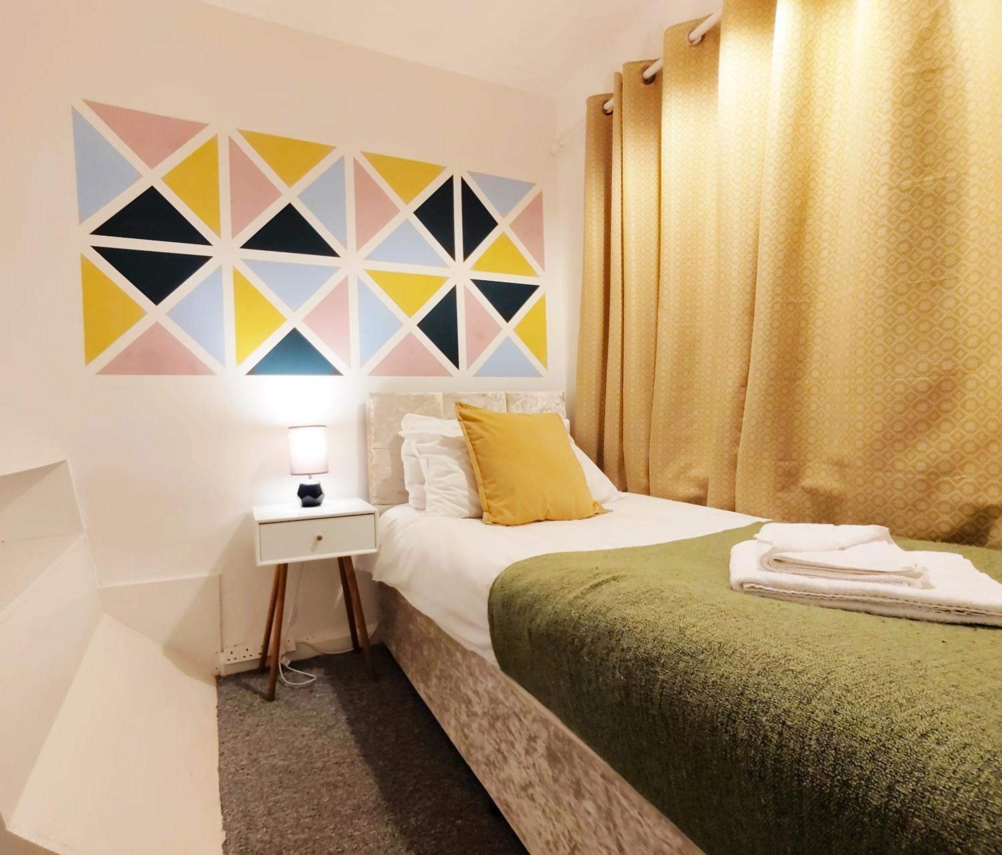 קאמברידג' Epicsa - Corporate & Family Stay In 3 Bedroom House With Garden, Free Parking מראה חיצוני תמונה